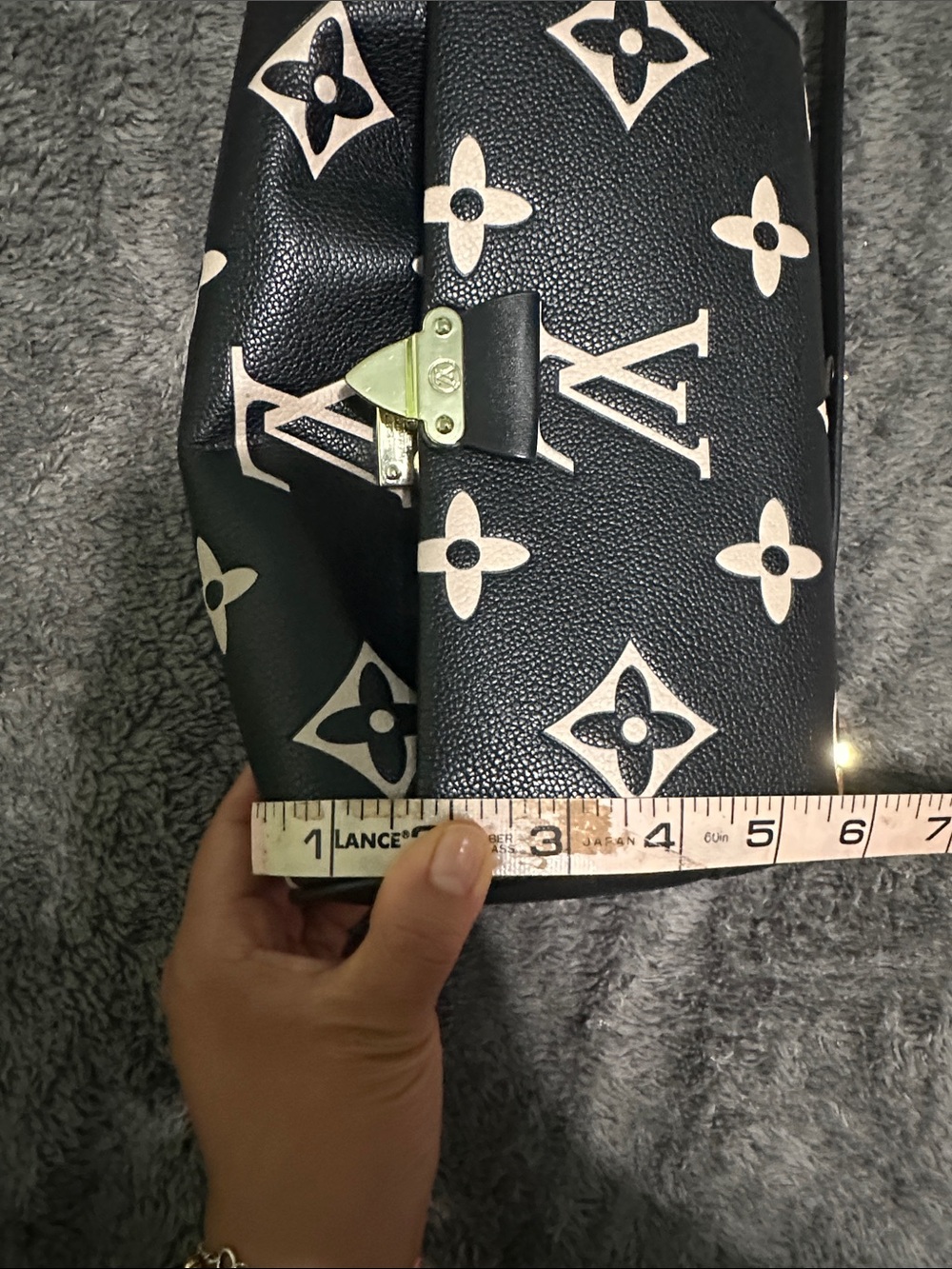 Black & Pink Monogram Shoulder Bag - Picture 10 of 11